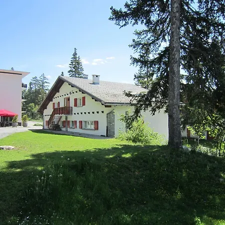 Swisschalet Montana クラン